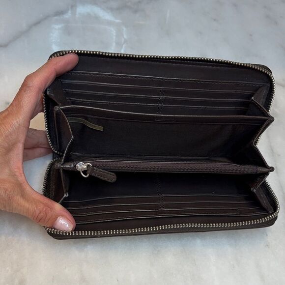 Coach Ashley Signature Logo Full Zip Wallet - Picture 11 of 15